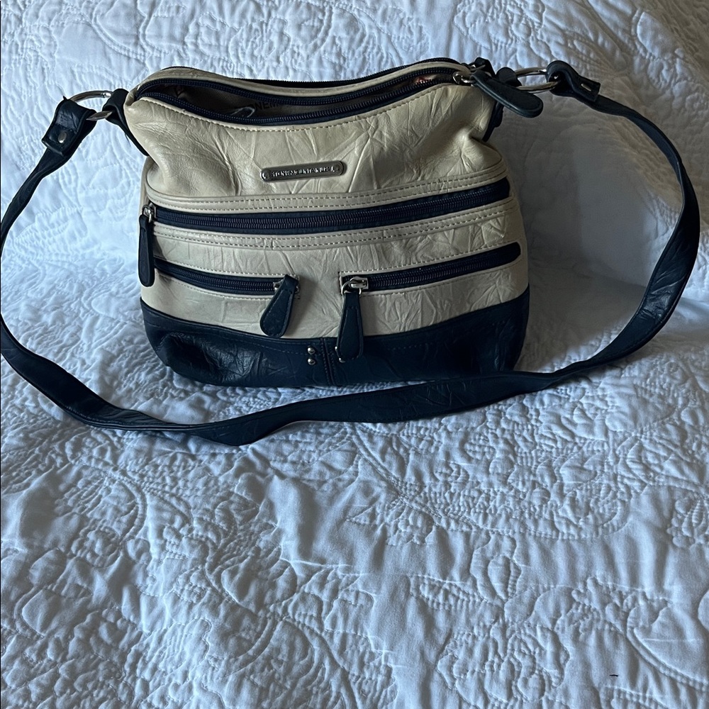 Stone Mountain Crossbody Bag